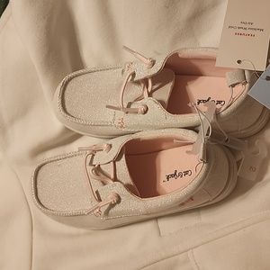 Kids Shoes Silver/Bobby Size 2